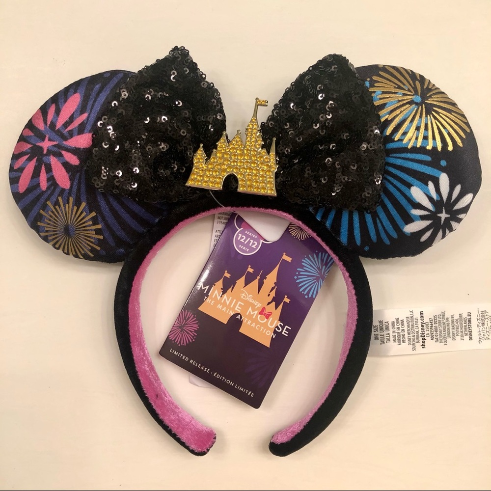 Minnie Mouse Ears Nighttime Fireworks & Castle